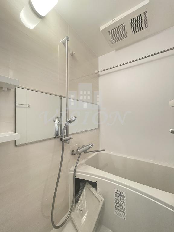 バス・シャワールーム　写真は反転タイプです。