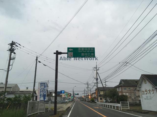 【雲仙市吾妻町本村名のアパートの中学校】