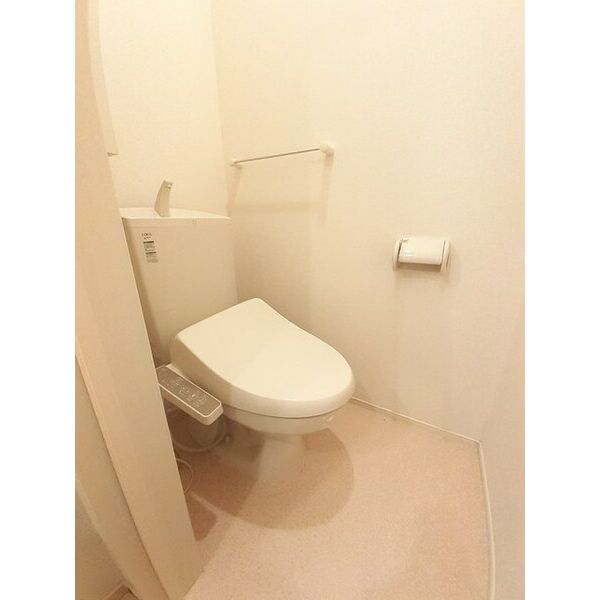 プレーゴ参道のトイレ写真