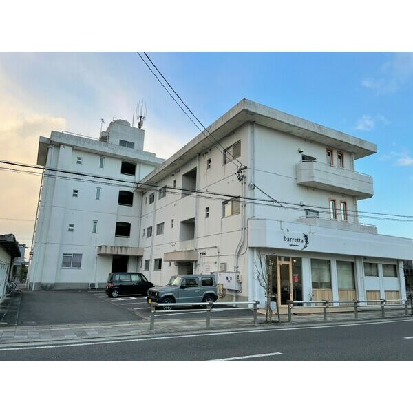 プリンセス高屋の建物外観