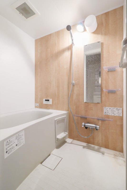 バス・シャワールーム　図面と現状に相違がある場合には現状を優先