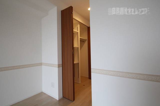 収納　たっぷりの収納スペースです。