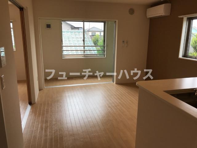 居室・リビング　リビング