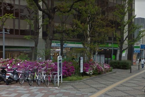 コンビニ　ファミリーマート神戸多聞通二丁目店（コンビニ）まで389m