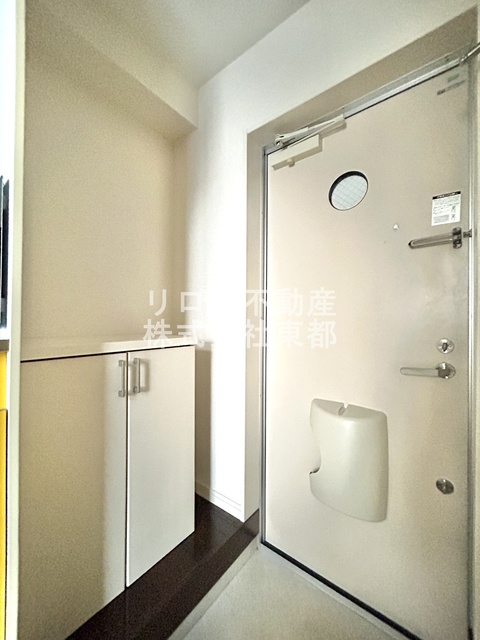 玄関　すっきりシンプルな玄関スペースです！