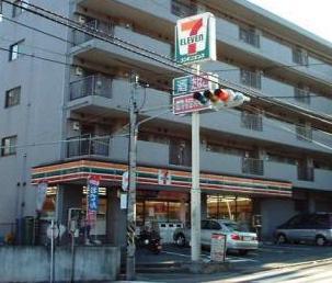 コンビニ　セブンイレブン（コンビニ）まで90m