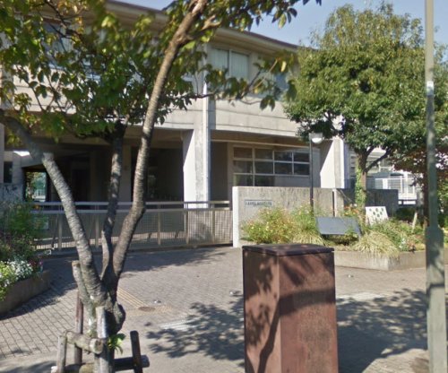 小学校　八王子市立みなみ野小学校（小学校）まで161m