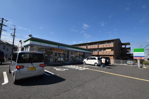 コンビニ　ファミリーマート 和泉箕形町二丁目店（コンビニ）まで296m
