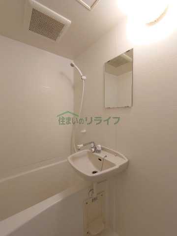 バス・シャワールーム　別部屋参考写真