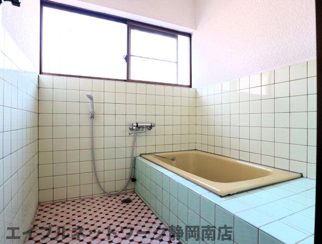 浜当目1丁目戸建の風呂写真
