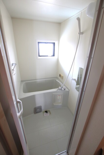 バス・シャワールーム　バスルーム（他室転載）