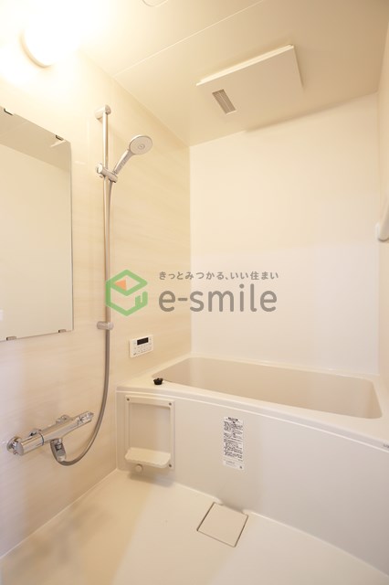 バス・シャワールーム　日々の疲れを癒すお風呂付です