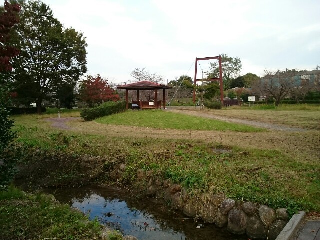 公園　大沢川親水公園（公園）まで850m