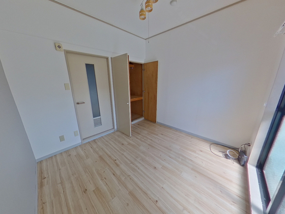 居室・リビング　※別部屋の写真です