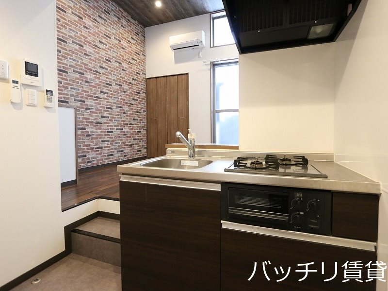 キッチン　写真は、別号室イメージの為、現状を優先致します