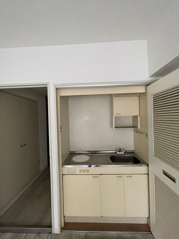 キッチン　※同タイプの他のお部屋です