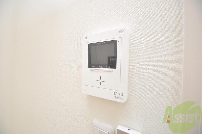 セキュリティ　もしもし、来客の確認は必ずしてからドアを開けてくださいね