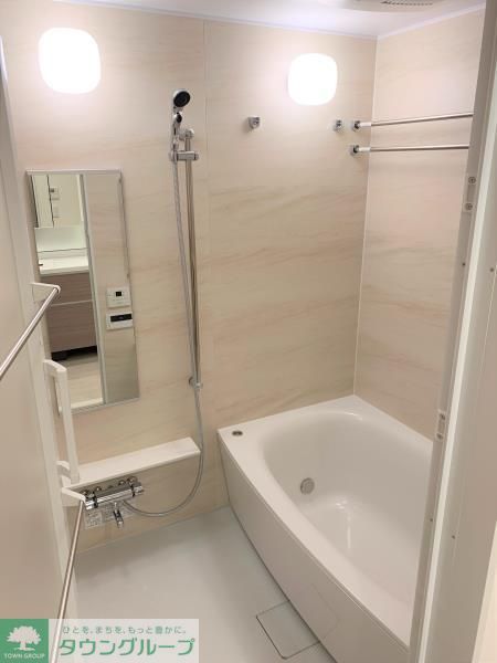 バス・シャワールーム　※別部屋参考写真