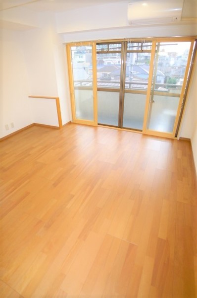 居室・リビング　★ＬＤＫ１２帖★