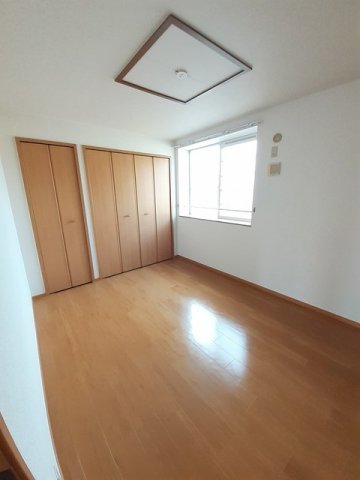 その他部屋・スペース　明るい色調の室内です