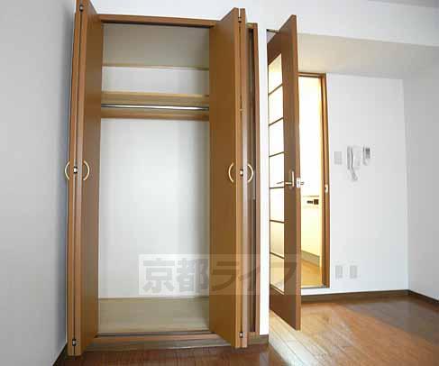 収納　収納力ありのオシャレなクローゼット。