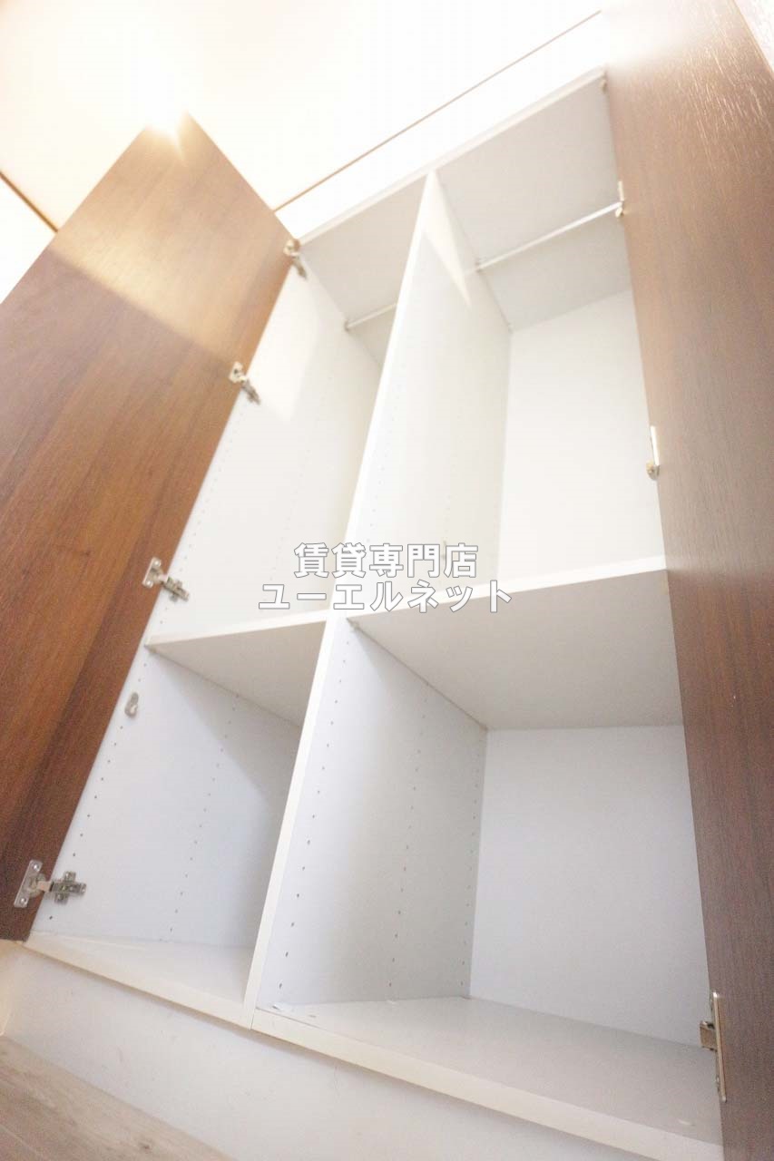 収納　クローゼット付きでお部屋もスッキリ♪