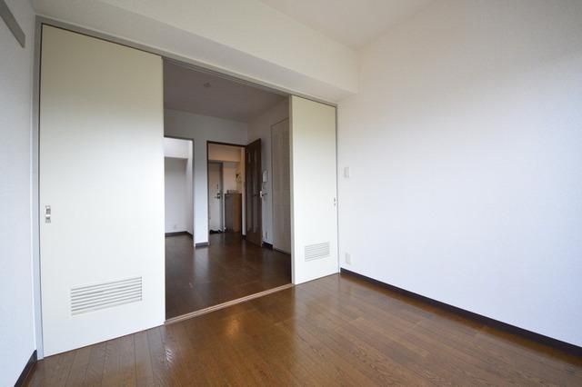 居室・リビング　洋室