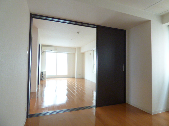 その他設備　全部屋洋室です☆