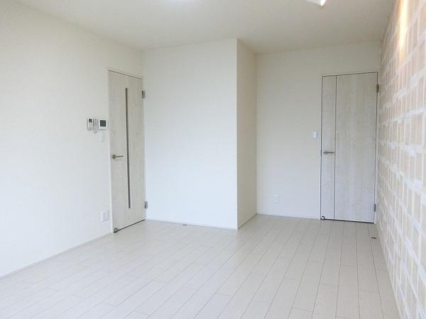 居室・リビング　インターネット無料！