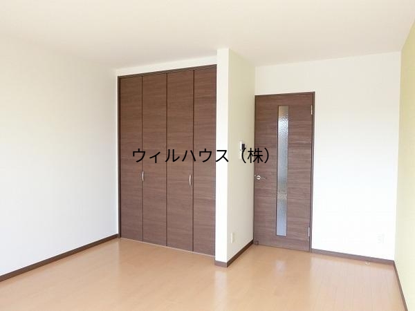 居室・リビング　室内きれいです！