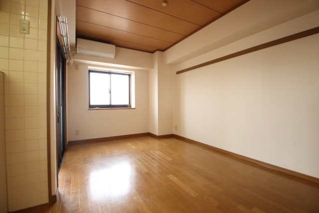 居室・リビング　※他の号室の参考写真です※