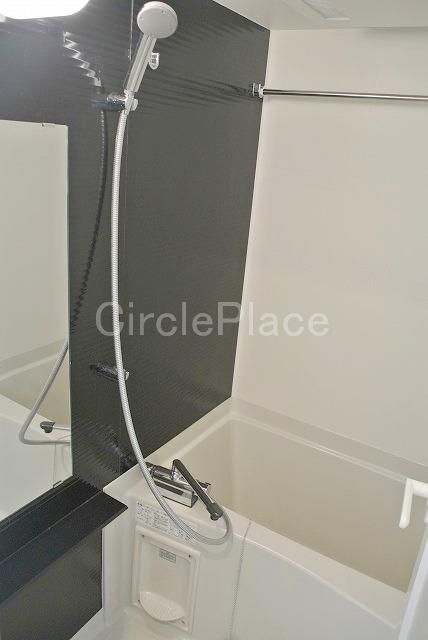 バス・シャワールーム　浴室乾燥機付き