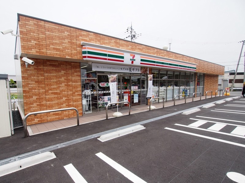 コンビニ　セブンイレブン奈良菅原町店（コンビニ）まで153m
