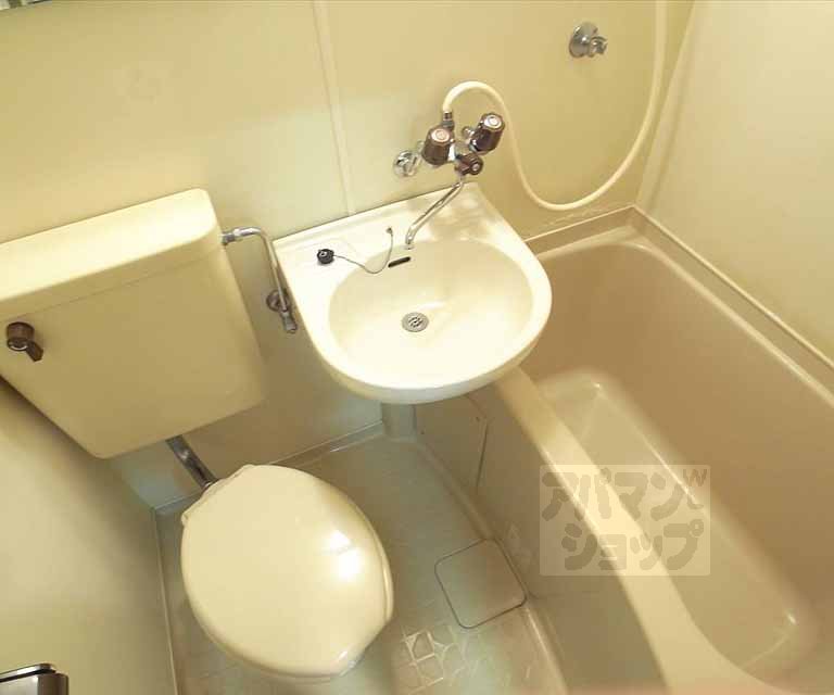 バス・シャワールーム　ユニットバスです。