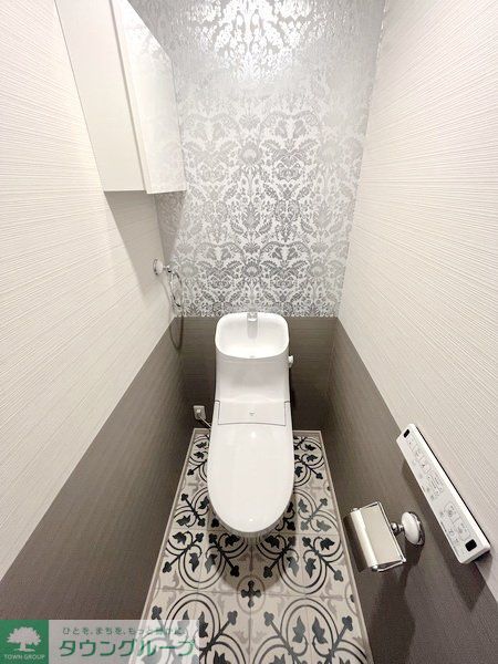 トイレ　トイレ