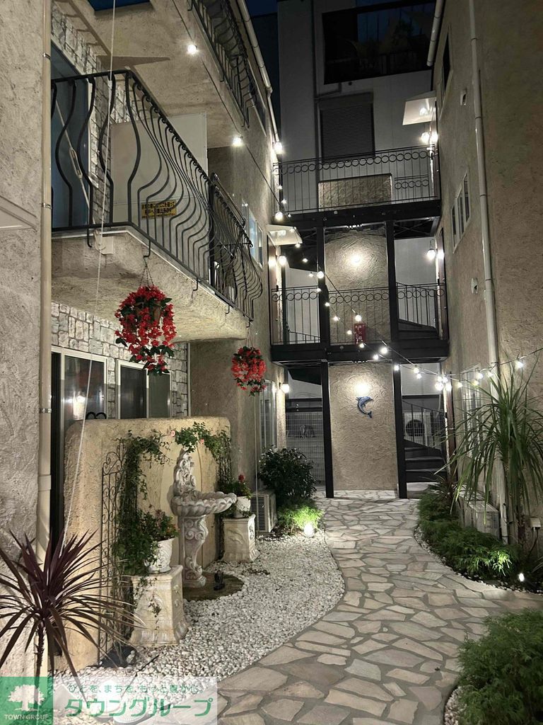 バルコニー　エントランス