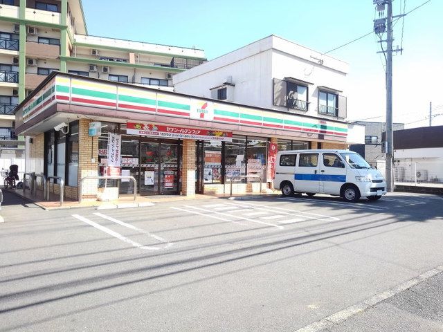 コンビニ　セブンイレブン博多諸岡店（コンビニ）まで450m