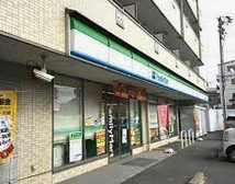コンビニ　ファミリーマート 昭和狭間町店（コンビニ）まで135m