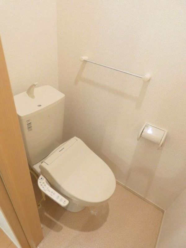 トイレ　図面と現状に相違がある場合には現状を優先