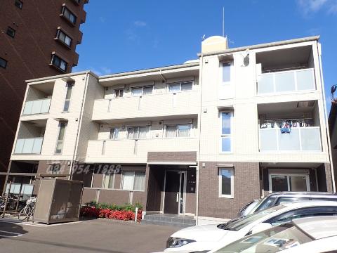 建物外観　外観写真（昼）