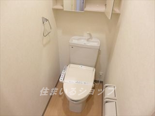 トイレ　シャワートイレ