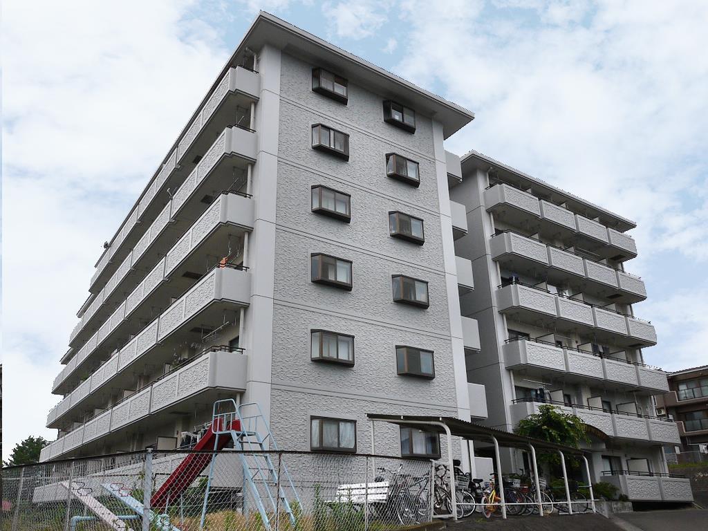 アークヒルズ小松島の外観写真