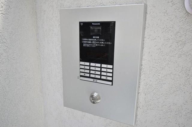 セキュリティ　オートロック完備