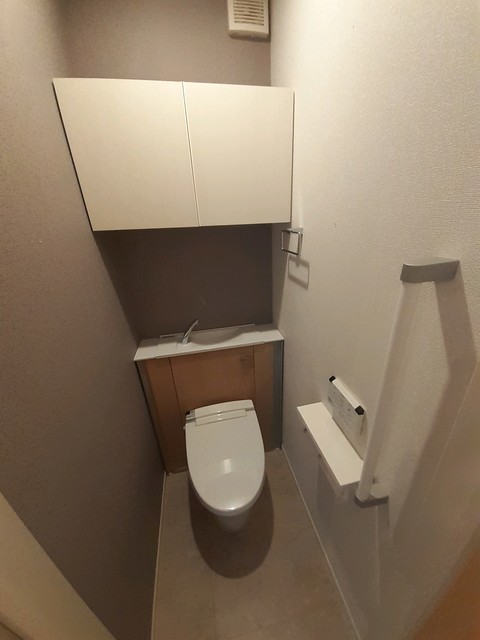 トイレ　シンプルなトイレ！