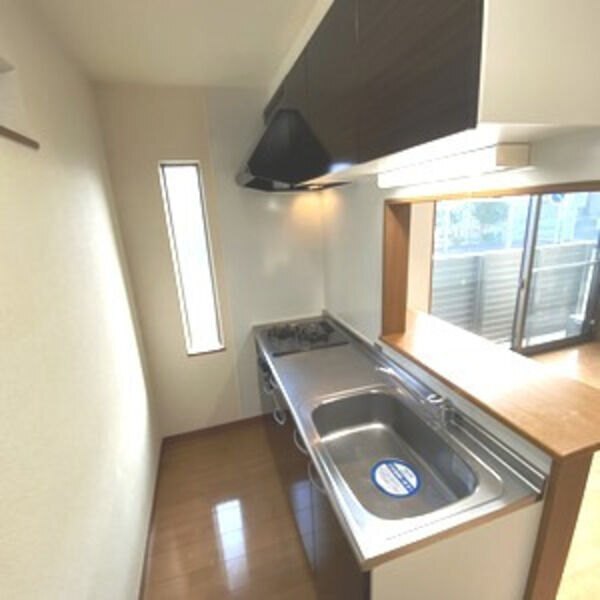 フィオーレ米野B棟のキッチン写真