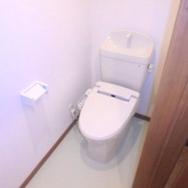 フィオーレ米野B棟のトイレ写真