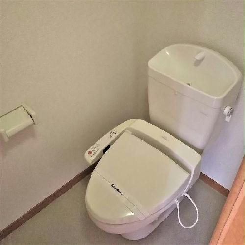 レオパレスシャンテ幕張のトイレ写真