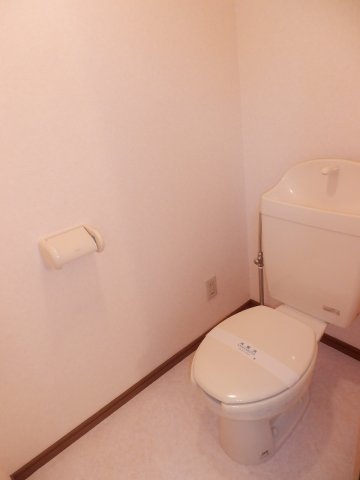 SurplusI御宮前のトイレ写真