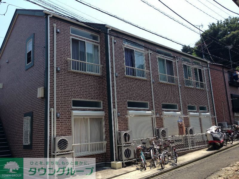 建物外観　ヨーロピアンテイストなレンガ調のオシャレな外観です♪