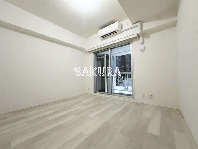 居室・リビング　開放感のあるゆったりとしたお部屋です♪